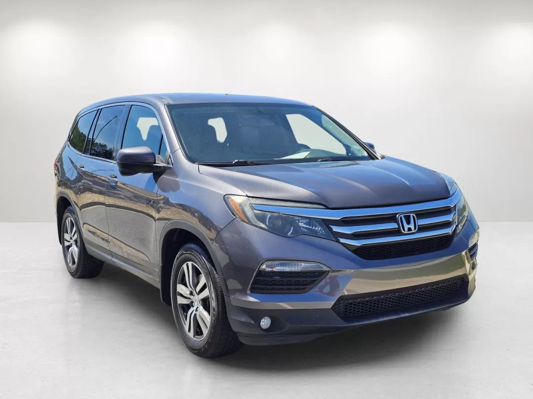 2017 Honda Pilot EX-L (5FNYF5H88HB) with an Other engine, located at 804 22nd Ave, Phenix City, AL, 36870, (334) 297-1860, 32.484749, -85.024475 - **Discover Your Next Adventure with the 2017 Honda Pilot EX-L at Gils Auto!**<br /> <br /> Are you ready to elevate your family road trips or weekend getaways? The 2017 Honda Pilot EX-L is your ideal companion for creating unforgettable memories, whether you're heading to local attractions in Phenix - Photo#2