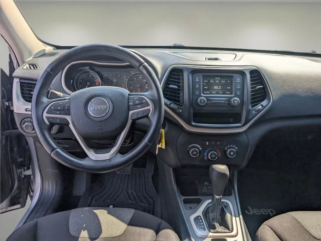 2017 /Black Jeep Cherokee Altitude (1C4PJLAB0HW) with an Other engine, located at 3959 U.S. 80 W, Phenix City, AL, 36870, (334) 297-4885, 32.469296, -85.135185 - Are you ready to elevate your adventures and embrace a lifestyle filled with exploration and comfort? The 2017 Jeep Cherokee Altitude is the perfect companion for those looking to blend practicality with style. Whether you're navigating daily commutes, embarking on family road trips, or enjoying wee - Photo#11