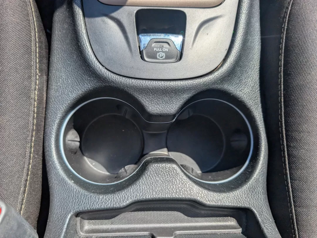 2017 /Black Jeep Cherokee Altitude (1C4PJLAB0HW) with an Other engine, located at 3959 U.S. 80 W, Phenix City, AL, 36870, (334) 297-4885, 32.469296, -85.135185 - Are you ready to elevate your adventures and embrace a lifestyle filled with exploration and comfort? The 2017 Jeep Cherokee Altitude is the perfect companion for those looking to blend practicality with style. Whether you're navigating daily commutes, embarking on family road trips, or enjoying wee - Photo#12