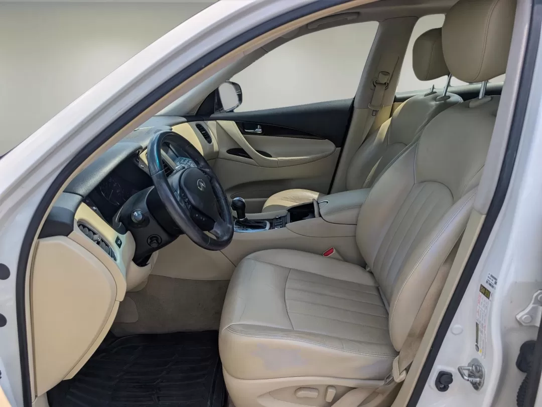 2016 /Wheat Infiniti QX50 (JN1BJ0RP5GM) with an Other engine, located at 521 Old Farm Lane Rd, Prattville, AL, 36066, (334) 325-1505, 32.482460, -86.416367 - Experience luxury and versatility with the 2016 Infiniti QX50, a perfect blend of style and functionality for those seeking a reliable SUV. Whether you're navigating the daily grind of commuting or planning a weekend getaway, this vehicle is designed to elevate your driving experience. Available now - Photo#9