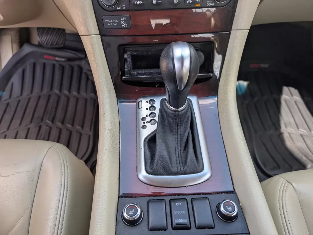 2016 /Wheat Infiniti QX50 (JN1BJ0RP5GM) with an Other engine, located at 521 Old Farm Lane Rd, Prattville, AL, 36066, (334) 325-1505, 32.482460, -86.416367 - Experience luxury and versatility with the 2016 Infiniti QX50, a perfect blend of style and functionality for those seeking a reliable SUV. Whether you're navigating the daily grind of commuting or planning a weekend getaway, this vehicle is designed to elevate your driving experience. Available now - Photo#12