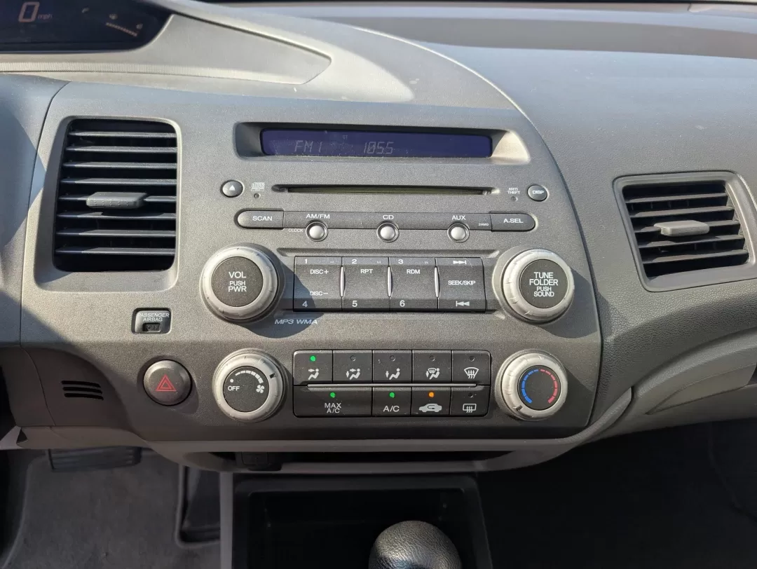 2011 Honda Civic Sdn LX (19XFA1F50BE) with an Other engine, located at 1430 Gateway Drive, Opelika, AL, 36801, (334) 239-0944, 32.637871, -85.409790 - **Discover Your Perfect Commuter Companion: 2011 Honda Civic LX at Gils Auto in Phenix City!**<br /> <br /> Are you on the hunt for a reliable, efficient, and stylish vehicle to enhance your daily commute or weekend adventures? Look no further! The 2011 Honda Civic LX, available at Gils Auto in Phen - Photo#14