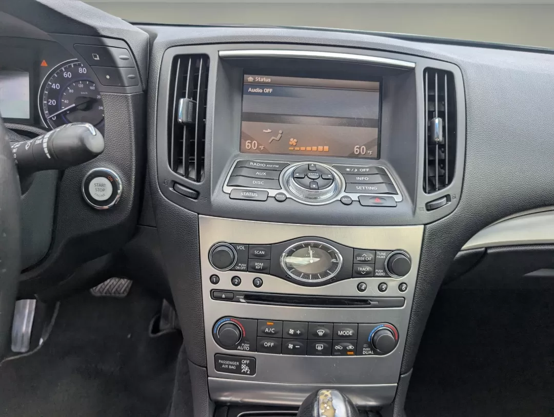 2013 /Graphite Infiniti G37 Sedan x (JN1CV6AR2DM) with an Other engine, located at 3959 U.S. 80 W, Phenix City, AL, 36870, (334) 297-4885, 32.469296, -85.135185 - ### Experience Luxury and Reliability with the 2013 Infiniti G37 Sedan at Gils Auto - Your Trusted Buy Here Pay Here Dealership in Phenix City, AL!<br /> <br /> Are you searching for the perfect vehicle that combines luxury, comfort, and reliability? Look no further than the stunning 2013 Infiniti G - Photo#14