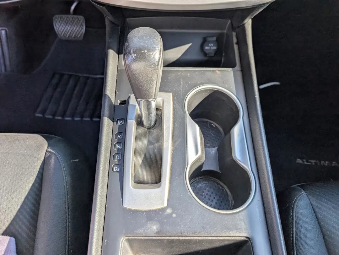 2017 /Sport Interior Nissan Altima 2.5 SR (1N4AL3AP0HN) with an Other engine, located at 7000 Northlake Connector, Columbus, GA, 31904, (706) 987-8085, 32.524975, -84.978134 - **Discover Your Next Adventure with the 2017 Nissan Altima 2.5 SR!**<br /> <br /> Are you ready to elevate your daily commute or embark on your next weekend getaway? If you're looking for a versatile sedan that combines style, comfort, and reliability, the 2017 Nissan Altima 2.5 SR is the perfect ve - Photo#13