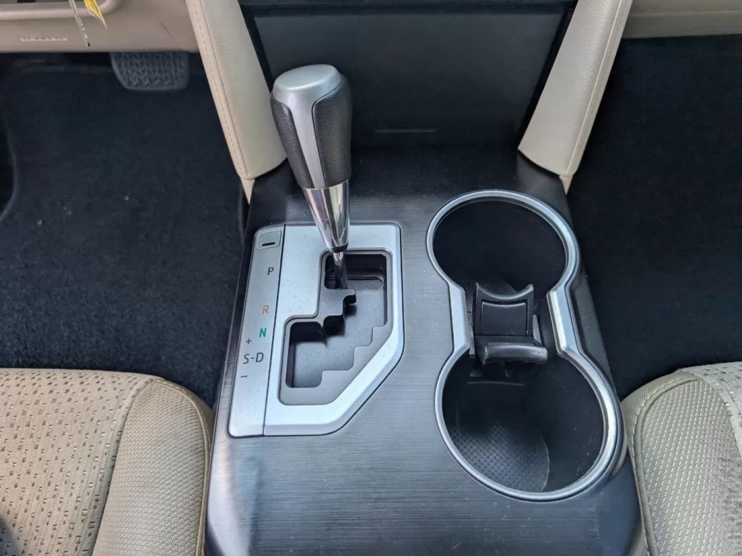 2013 Toyota Camry LE (4T1BF1FK1DU) with an Other engine, located at 1430 Gateway Drive, Opelika, AL, 36801, (334) 239-0944, 32.637871, -85.409790 - **Discover the Perfect Blend of Reliability and Comfort with the 2013 Toyota Camry at Gils Auto!**<br /> <br /> Are you searching for a dependable vehicle that fits seamlessly into your busy lifestyle? Look no further than Gils Auto, your trusted Buy Here Pay Here dealership in Phenix City, AL. Our - Photo#12