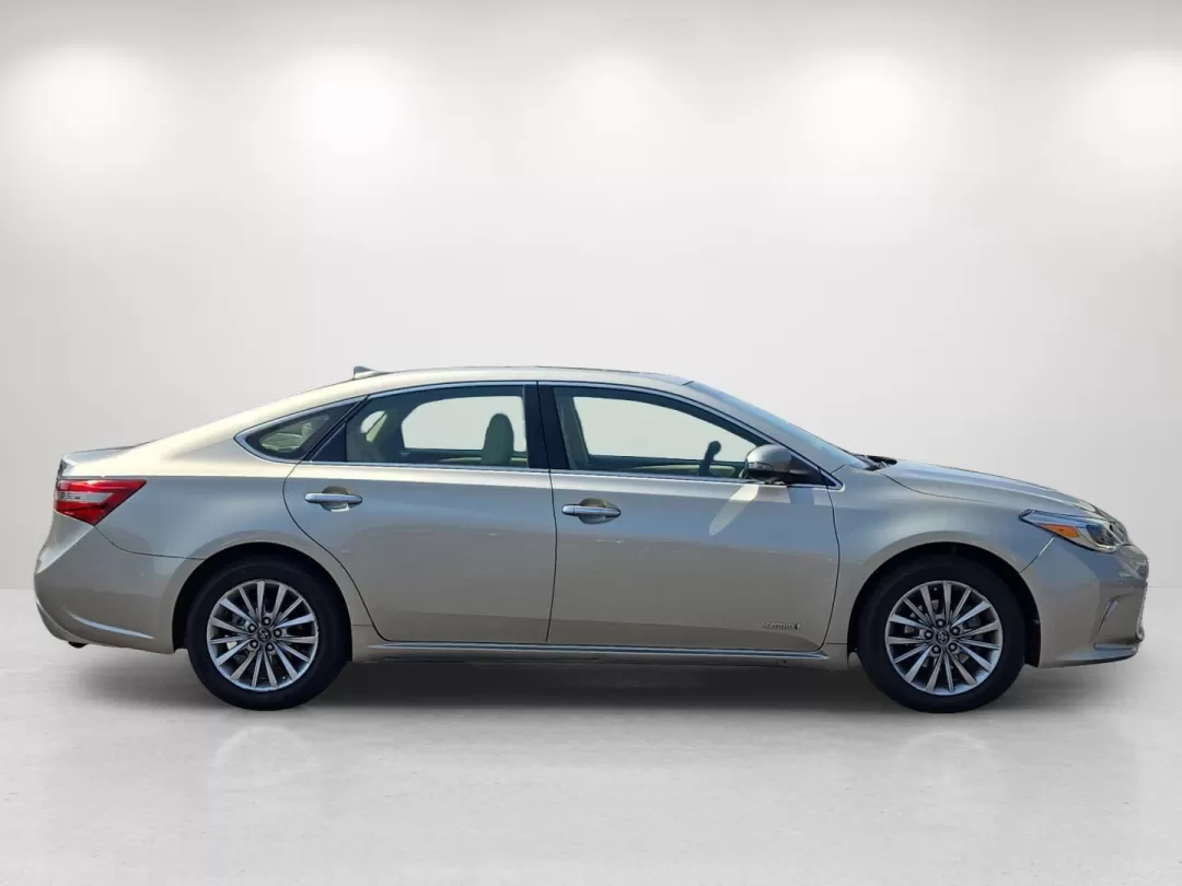 2016 Toyota Avalon Hybrid Limited (4T1BD1EBXGU) with an Other engine, located at 804 22nd Ave, Phenix City, AL, 36870, (334) 297-1860, 32.484749, -85.024475 - **Elevate Your Driving Experience with the 2016 Toyota Avalon Hybrid Perfect for Family Adventures and Daily Commuting!**<br /> <br /> Are you in search of a vehicle that seamlessly integrates luxury, efficiency, and practicality? Look no further than the 2016 Toyota Avalon Hybrid, now available at - Photo#4