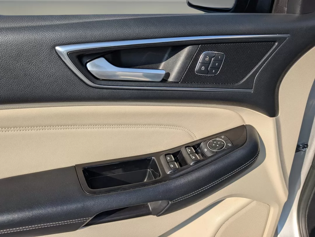 2016 Ford Edge Titanium (2FMPK3K8XGB) with an Other engine, located at 3959 U.S. 80 W, Phenix City, AL, 36870, (334) 297-4885, 32.469296, -85.135185 - **Discover the Ultimate Family Companion: 2016 Ford Edge Titanium SUV at Gils Auto, Phenix City**<br /> <br /> Are you searching for a versatile vehicle that effortlessly blends comfort with functionality? Look no further! Whether you're a growing family in need of spaciousness, a commuter looking f - Photo#8