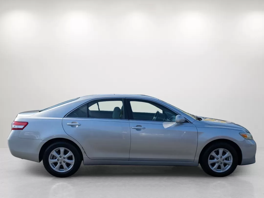 2010 Toyota Camry LE (4T1BF3EK2AU) with an Other engine, located at 3959 U.S. 80 W, Phenix City, AL, 36870, (334) 297-4885, 32.469296, -85.135185 - **Experience Every Journey in Style with the 2010 Toyota Camry at Gils Auto Phenix City, AL!**<br /> <br /> Are you seeking a reliable vehicle that perfectly balances comfort, efficiency, and style? Look no further than the 2010 Toyota Camry, available now at Gils Auto in Phenix City, AL! This seda - Photo#3