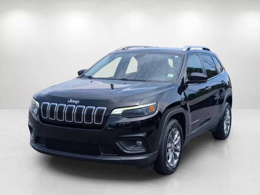2020 /Black Jeep Cherokee Latitude Plus (1C4PJLLB1LD) with an Other engine, located at 3959 U.S. 80 W, Phenix City, AL, 36870, (334) 297-4885, 32.469296, -85.135185 - **Experience the Adventure with the 2020 Jeep Cherokee Latitude Plus in Phenix City!**<br /> <br /> Are you ready to elevate your weekend excursions or tackle daily commutes with style and confidence? The 2020 Jeep Cherokee Latitude Plus is the perfect choice for those seeking a versatile and reliab - Photo#1