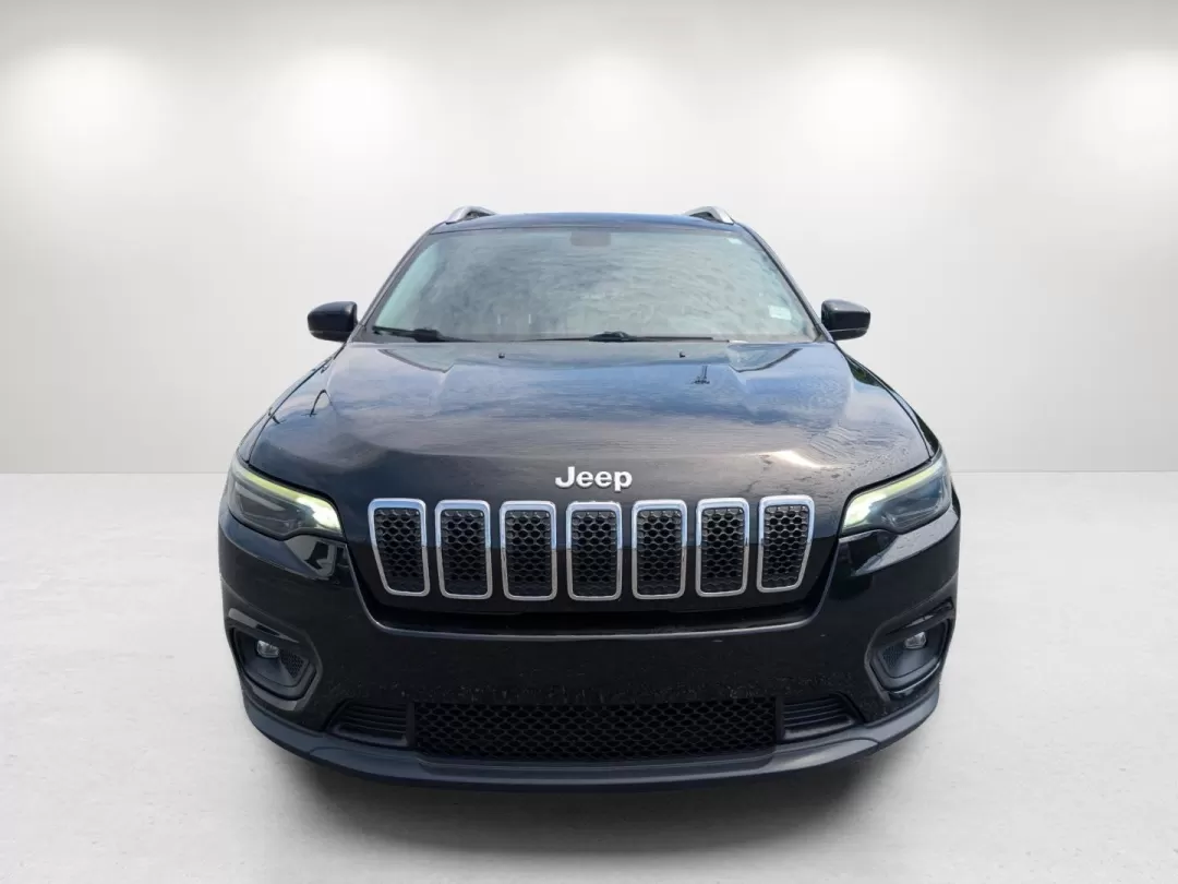 2020 /Black Jeep Cherokee Latitude Plus (1C4PJLLB1LD) with an Other engine, located at 3959 U.S. 80 W, Phenix City, AL, 36870, (334) 297-4885, 32.469296, -85.135185 - **Experience the Adventure with the 2020 Jeep Cherokee Latitude Plus in Phenix City!**<br /> <br /> Are you ready to elevate your weekend excursions or tackle daily commutes with style and confidence? The 2020 Jeep Cherokee Latitude Plus is the perfect choice for those seeking a versatile and reliab - Photo#2