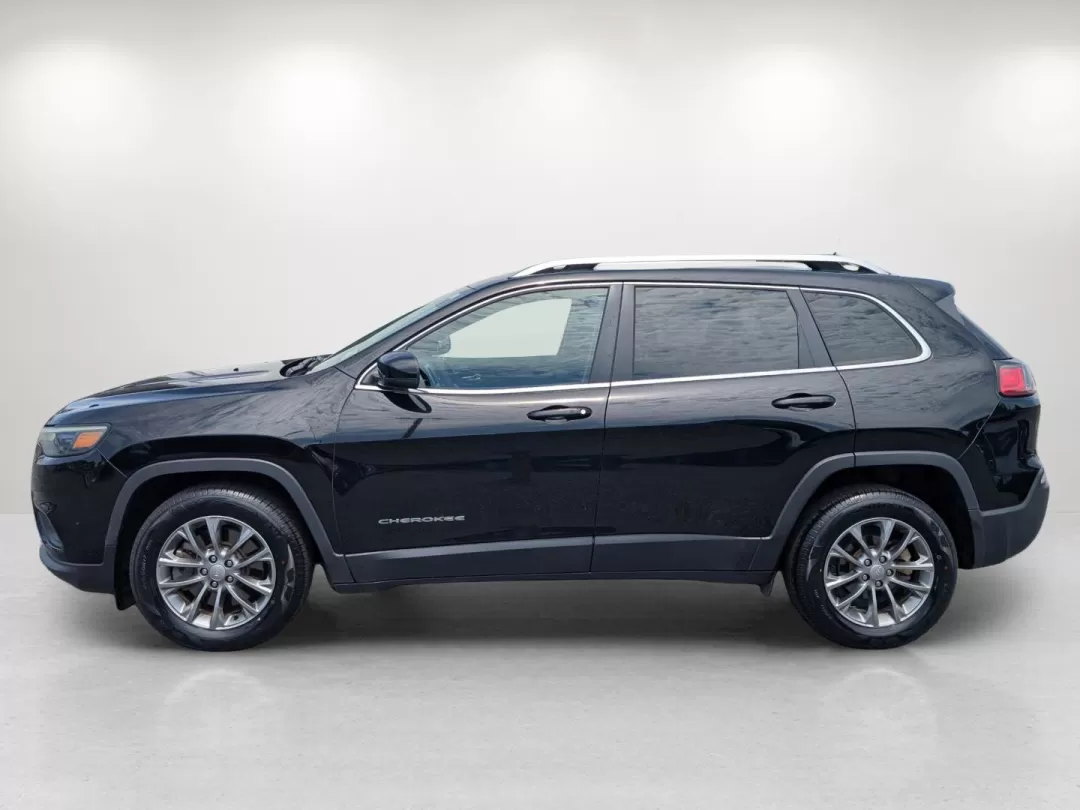 2020 /Black Jeep Cherokee Latitude Plus (1C4PJLLB1LD) with an Other engine, located at 3959 U.S. 80 W, Phenix City, AL, 36870, (334) 297-4885, 32.469296, -85.135185 - **Experience the Adventure with the 2020 Jeep Cherokee Latitude Plus in Phenix City!**<br /> <br /> Are you ready to elevate your weekend excursions or tackle daily commutes with style and confidence? The 2020 Jeep Cherokee Latitude Plus is the perfect choice for those seeking a versatile and reliab - Photo#8