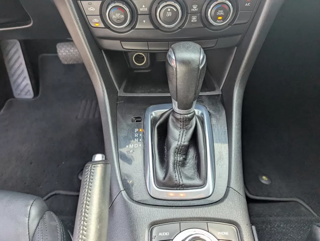 2015 /Black Mazda Mazda6 i Touring (JM1GJ1V5XF1) with an Other engine, located at 3959 U.S. 80 W, Phenix City, AL, 36870, (334) 297-4885, 32.469296, -85.135185 - **Elevate Your Daily Drive with the 2015 Mazda6 i Touring Perfect for Phenix City Adventures!**<br /> <br /> Experience the joy of driving with the sleek and stylish 2015 Mazda6 i Touring, an ideal choice for those seeking a blend of comfort, performance, and modern technology in Phenix City, AL. W - Photo#12