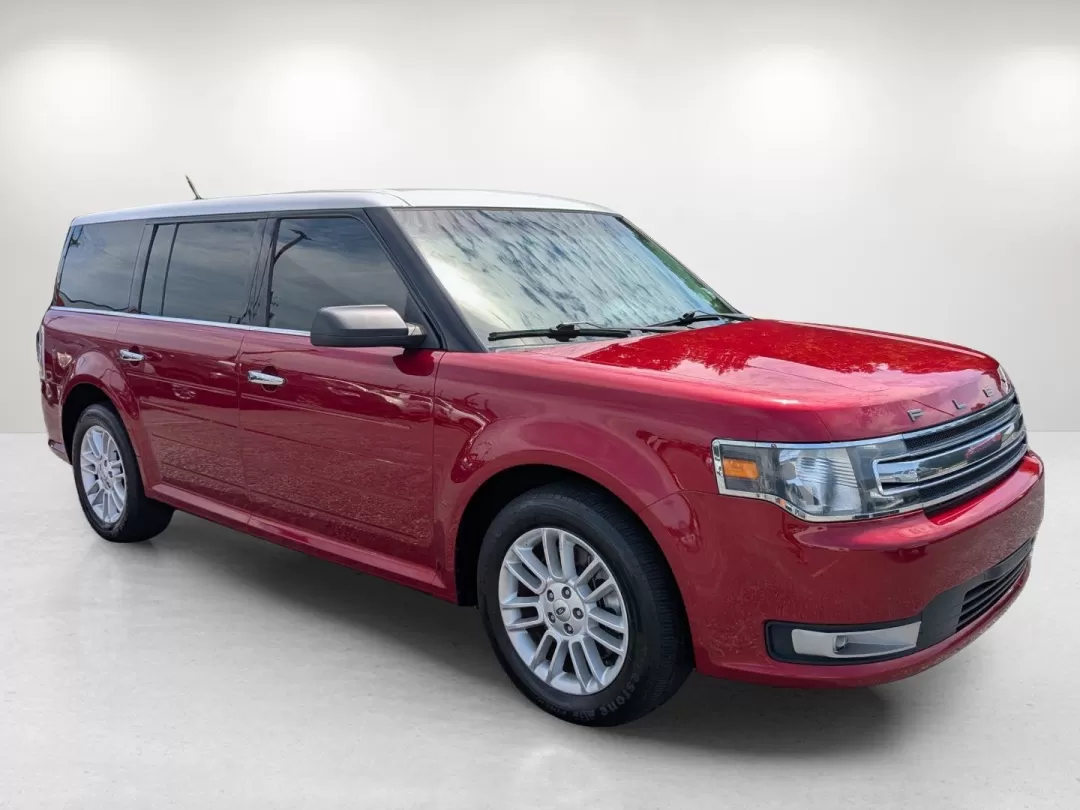 2015 Ford Flex SEL (2FMGK5C85FB) with an Other engine, located at 3959 U.S. 80 W, Phenix City, AL, 36870, (334) 297-4885, 32.469296, -85.135185 - ### Discover the Perfect Family Adventure with the 2015 Ford Flex SEL at Gils Auto in Phenix City!<br /> <br /> Are you on the hunt for a vehicle that effortlessly balances family needs with everyday practicality? Look no further! The 2015 Ford Flex SEL is a spacious crossover that offers incredible - Photo#3