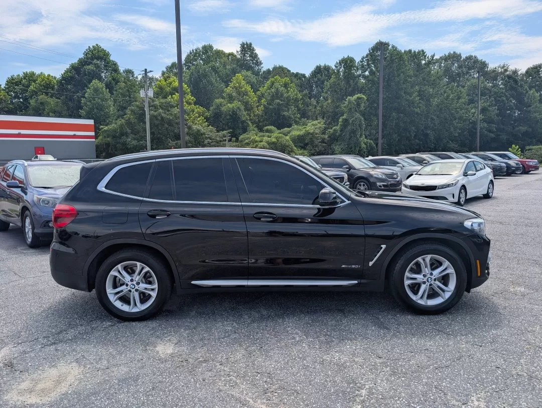 2018 BMW X3 xDrive30i (5UXTR9C5XJL) with an Other engine, located at 3959 U.S. 80 W, Phenix City, AL, 36870, (334) 297-4885, 32.469296, -85.135185 - **Experience Luxury and Adventure with the 2018 BMW X3 xDrive30i at Gils Auto!**<br /> <br /> Are you searching for the perfect vehicle that seamlessly combines luxury, performance, and practicality? Look no further than the stunning 2018 BMW X3 xDrive30i at Gils Auto in Phenix City, AL! This except - Photo#3