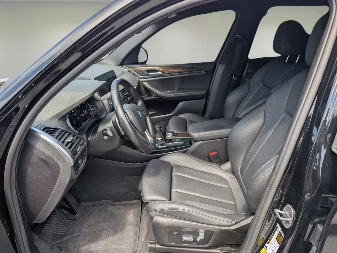 2018 BMW X3 xDrive30i (5UXTR9C5XJL) with an Other engine, located at 3959 U.S. 80 W, Phenix City, AL, 36870, (334) 297-4885, 32.469296, -85.135185 - **Experience Luxury and Adventure with the 2018 BMW X3 xDrive30i at Gils Auto!**<br /> <br /> Are you searching for the perfect vehicle that seamlessly combines luxury, performance, and practicality? Look no further than the stunning 2018 BMW X3 xDrive30i at Gils Auto in Phenix City, AL! This except - Photo#10