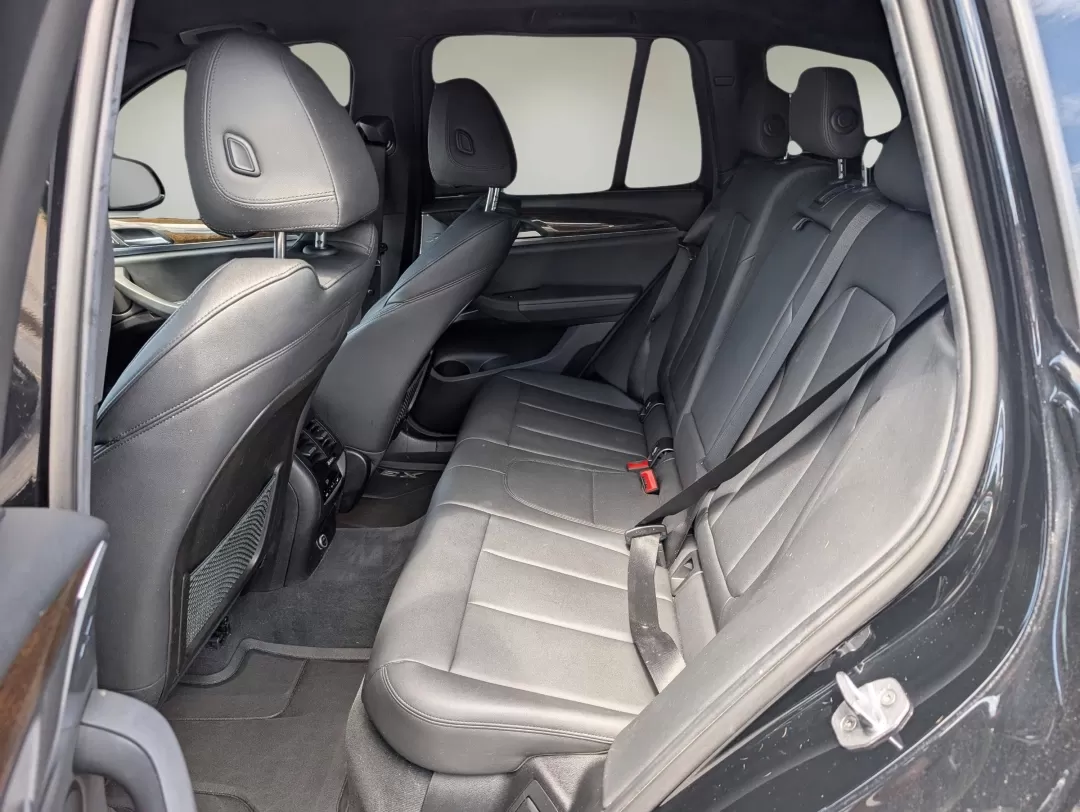 2018 BMW X3 xDrive30i (5UXTR9C5XJL) with an Other engine, located at 3959 U.S. 80 W, Phenix City, AL, 36870, (334) 297-4885, 32.469296, -85.135185 - **Experience Luxury and Adventure with the 2018 BMW X3 xDrive30i at Gils Auto!**<br /> <br /> Are you searching for the perfect vehicle that seamlessly combines luxury, performance, and practicality? Look no further than the stunning 2018 BMW X3 xDrive30i at Gils Auto in Phenix City, AL! This except - Photo#11