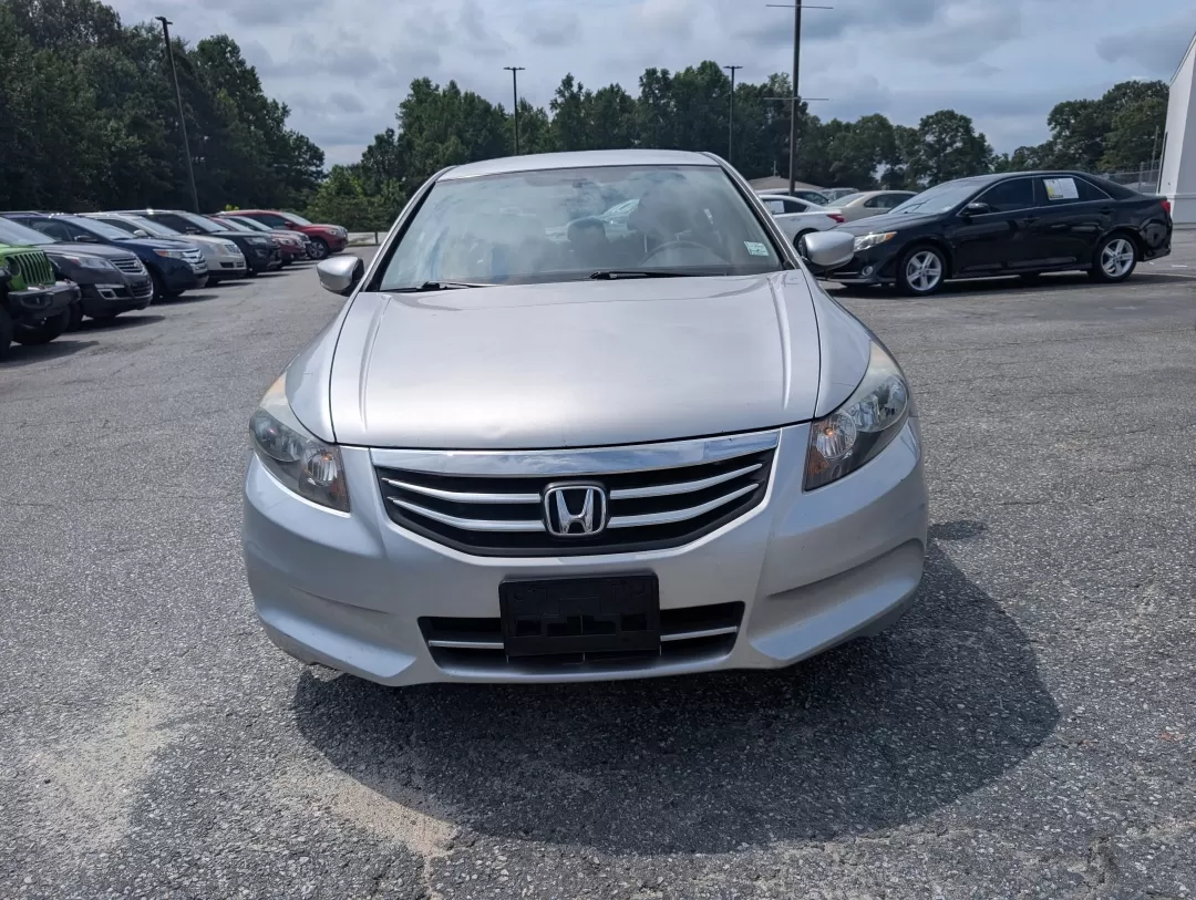 2012 Honda Accord Sdn SE (1HGCP2F6XCA) with an Other engine, located at 3959 U.S. 80 W, Phenix City, AL, 36870, (334) 297-4885, 32.469296, -85.135185 - **Unleash Your Daily Adventures with the 2012 Honda Accord SE at Gils Auto - Phenix City!**<br /> <br /> Are you in search of a reliable sedan that fits your busy lifestyle? Look no further! The 2012 Honda Accord SE is the perfect companion for growing families, daily commuters, and weekend adventur - Photo#1