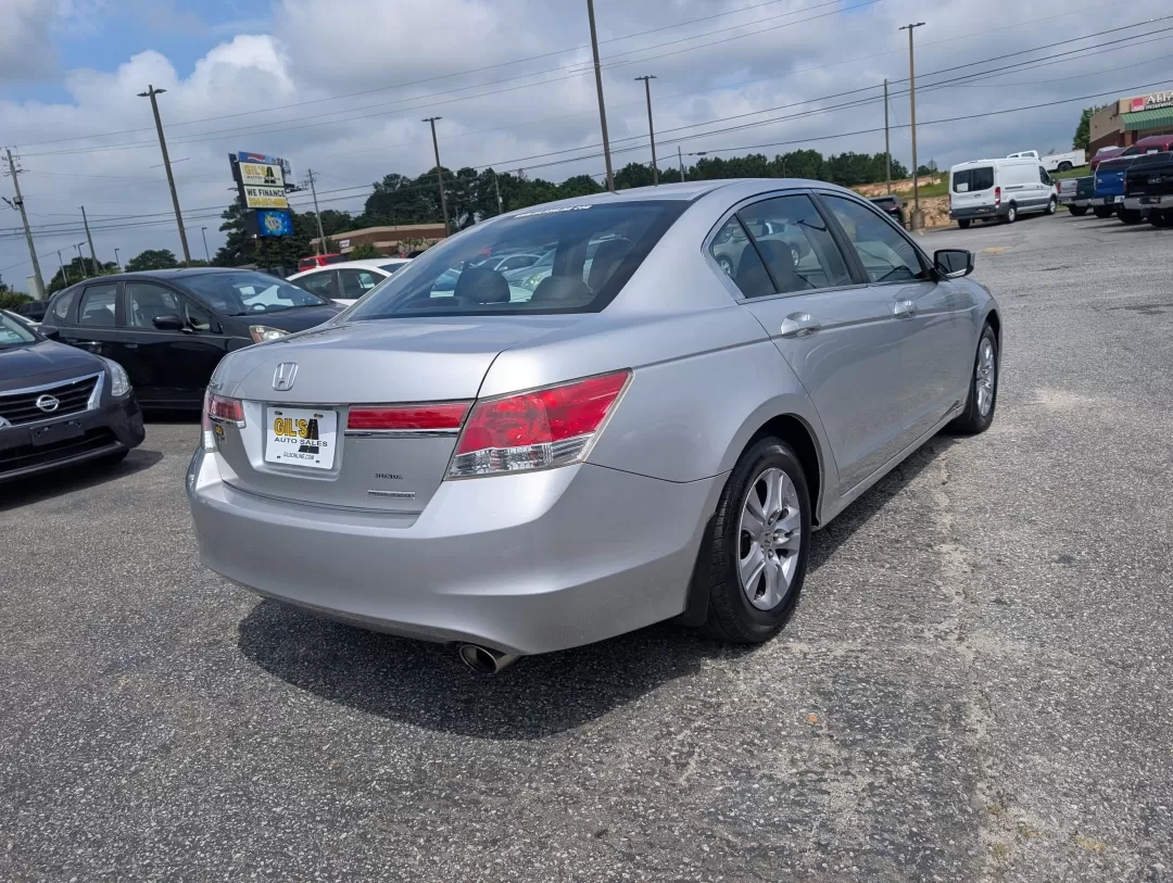 2012 Honda Accord Sdn SE (1HGCP2F6XCA) with an Other engine, located at 3959 U.S. 80 W, Phenix City, AL, 36870, (334) 297-4885, 32.469296, -85.135185 - **Unleash Your Daily Adventures with the 2012 Honda Accord SE at Gils Auto - Phenix City!**<br /> <br /> Are you in search of a reliable sedan that fits your busy lifestyle? Look no further! The 2012 Honda Accord SE is the perfect companion for growing families, daily commuters, and weekend adventur - Photo#4