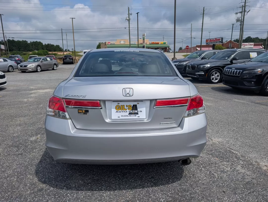 2012 Honda Accord Sdn SE (1HGCP2F6XCA) with an Other engine, located at 3959 U.S. 80 W, Phenix City, AL, 36870, (334) 297-4885, 32.469296, -85.135185 - **Unleash Your Daily Adventures with the 2012 Honda Accord SE at Gils Auto - Phenix City!**<br /> <br /> Are you in search of a reliable sedan that fits your busy lifestyle? Look no further! The 2012 Honda Accord SE is the perfect companion for growing families, daily commuters, and weekend adventur - Photo#5