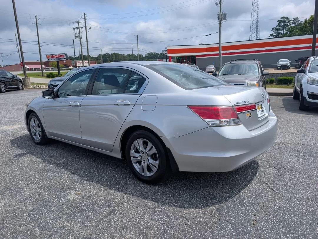2012 Honda Accord Sdn SE (1HGCP2F6XCA) with an Other engine, located at 3959 U.S. 80 W, Phenix City, AL, 36870, (334) 297-4885, 32.469296, -85.135185 - **Unleash Your Daily Adventures with the 2012 Honda Accord SE at Gils Auto - Phenix City!**<br /> <br /> Are you in search of a reliable sedan that fits your busy lifestyle? Look no further! The 2012 Honda Accord SE is the perfect companion for growing families, daily commuters, and weekend adventur - Photo#6