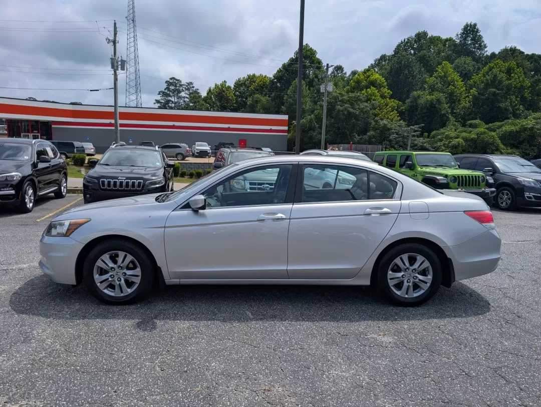 2012 Honda Accord Sdn SE (1HGCP2F6XCA) with an Other engine, located at 3959 U.S. 80 W, Phenix City, AL, 36870, (334) 297-4885, 32.469296, -85.135185 - **Unleash Your Daily Adventures with the 2012 Honda Accord SE at Gils Auto - Phenix City!**<br /> <br /> Are you in search of a reliable sedan that fits your busy lifestyle? Look no further! The 2012 Honda Accord SE is the perfect companion for growing families, daily commuters, and weekend adventur - Photo#7