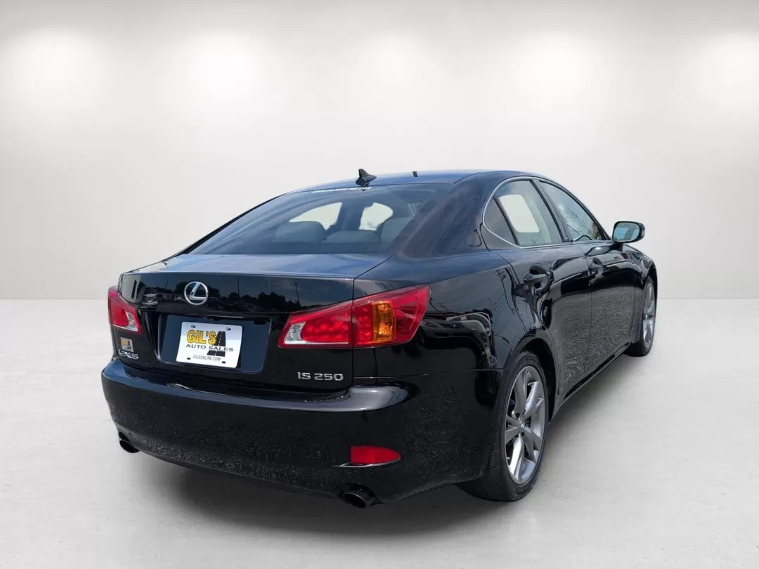 2010 Lexus IS 250 (JTHBF5C28A5) with an Other engine, located at 3959 U.S. 80 W, Phenix City, AL, 36870, (334) 297-4885, 32.469296, -85.135185 - 2010 Lexus IS 250 - Photo#4