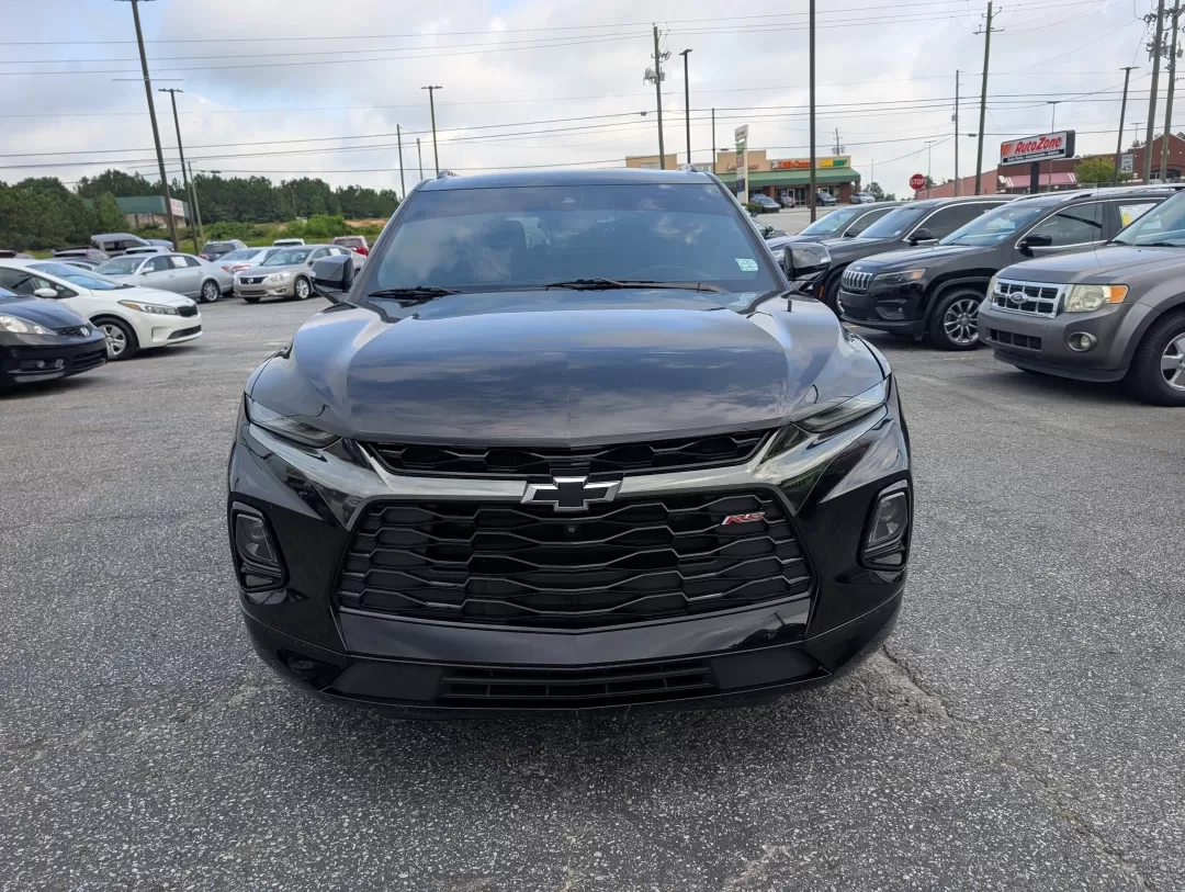 2020 /Jet Black Chevrolet Blazer RS (3GNKBERS2LS) with an Other engine, located at 3959 U.S. 80 W, Phenix City, AL, 36870, (334) 297-4885, 32.469296, -85.135185 - Discover the perfect blend of style, comfort, and functionality with this stunning 2020 Chevrolet Blazer RS, available now at Gils Auto in Phenix City, AL. Whether you're navigating daily commutes, embarking on weekend adventures, or accommodating a growing family, this SUV has everything you need t - Photo#1