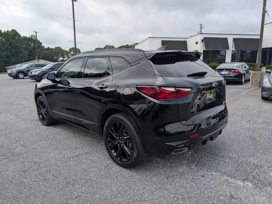 2020 /Jet Black Chevrolet Blazer RS (3GNKBERS2LS) with an Other engine, located at 3959 U.S. 80 W, Phenix City, AL, 36870, (334) 297-4885, 32.469296, -85.135185 - Discover the perfect blend of style, comfort, and functionality with this stunning 2020 Chevrolet Blazer RS, available now at Gils Auto in Phenix City, AL. Whether you're navigating daily commutes, embarking on weekend adventures, or accommodating a growing family, this SUV has everything you need t - Photo#6