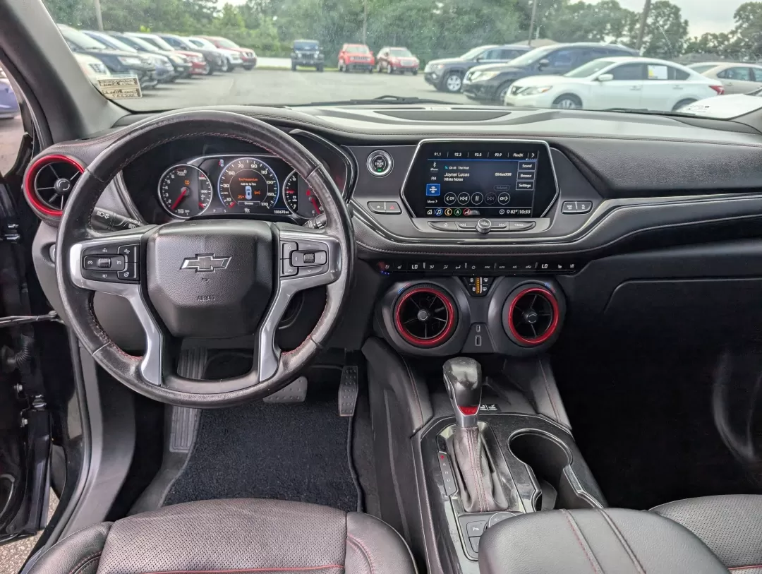 2020 /Jet Black Chevrolet Blazer RS (3GNKBERS2LS) with an Other engine, located at 3959 U.S. 80 W, Phenix City, AL, 36870, (334) 297-4885, 32.469296, -85.135185 - Discover the perfect blend of style, comfort, and functionality with this stunning 2020 Chevrolet Blazer RS, available now at Gils Auto in Phenix City, AL. Whether you're navigating daily commutes, embarking on weekend adventures, or accommodating a growing family, this SUV has everything you need t - Photo#11