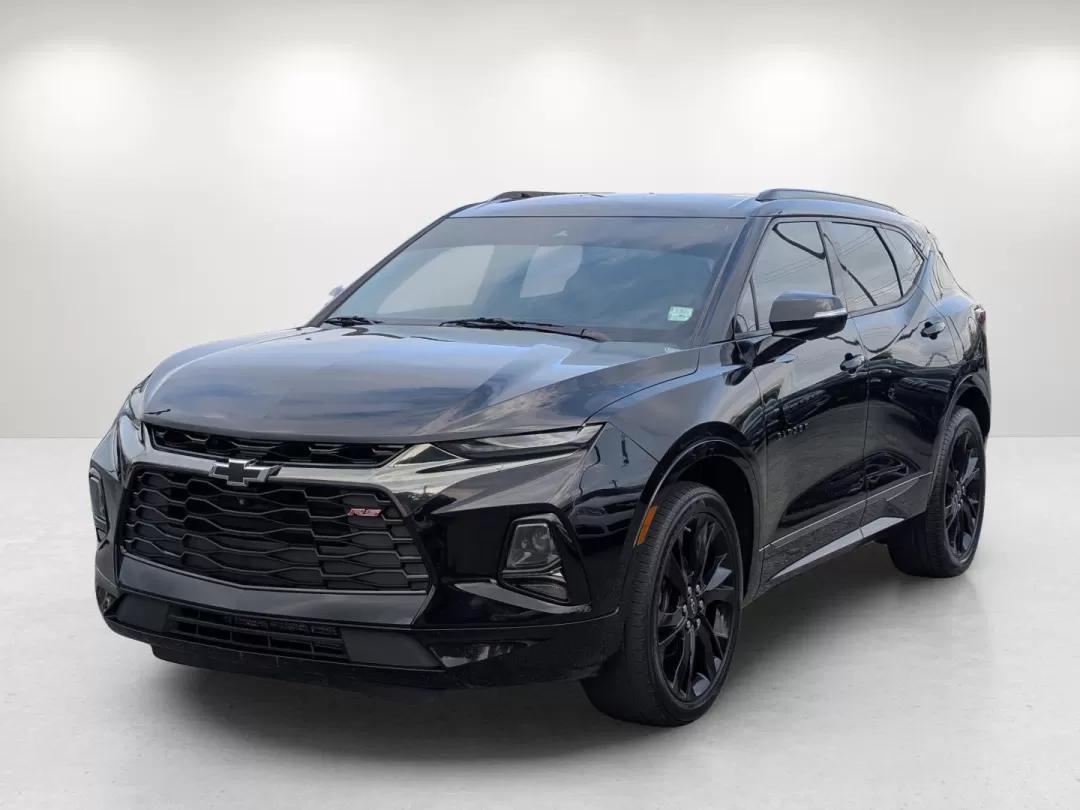 2020 /Jet Black Chevrolet Blazer RS (3GNKBERS2LS) with an Other engine, located at 3959 U.S. 80 W, Phenix City, AL, 36870, (334) 297-4885, 32.469296, -85.135185 - Discover the perfect blend of style, comfort, and functionality with this stunning 2020 Chevrolet Blazer RS, available now at Gils Auto in Phenix City, AL. Whether you're navigating daily commutes, embarking on weekend adventures, or accommodating a growing family, this SUV has everything you need t - Photo#1