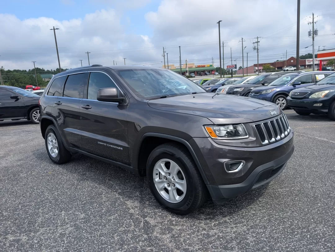 2015 /Black Jeep Grand Cherokee Laredo (1C4RJEAG9FC) with an Other engine, located at 3959 U.S. 80 W, Phenix City, AL, 36870, (334) 297-4885, 32.469296, -85.135185 - **Unleash Your Adventurous Spirit with This 2015 Jeep Grand Cherokee Laredo!**<br /> <br /> Are you ready to elevate your lifestyle and embark on unforgettable journeys? The 2015 Jeep Grand Cherokee Laredo is not just a vehicle; it's an experience waiting to happen. Designed for those who crave adve - Photo#2