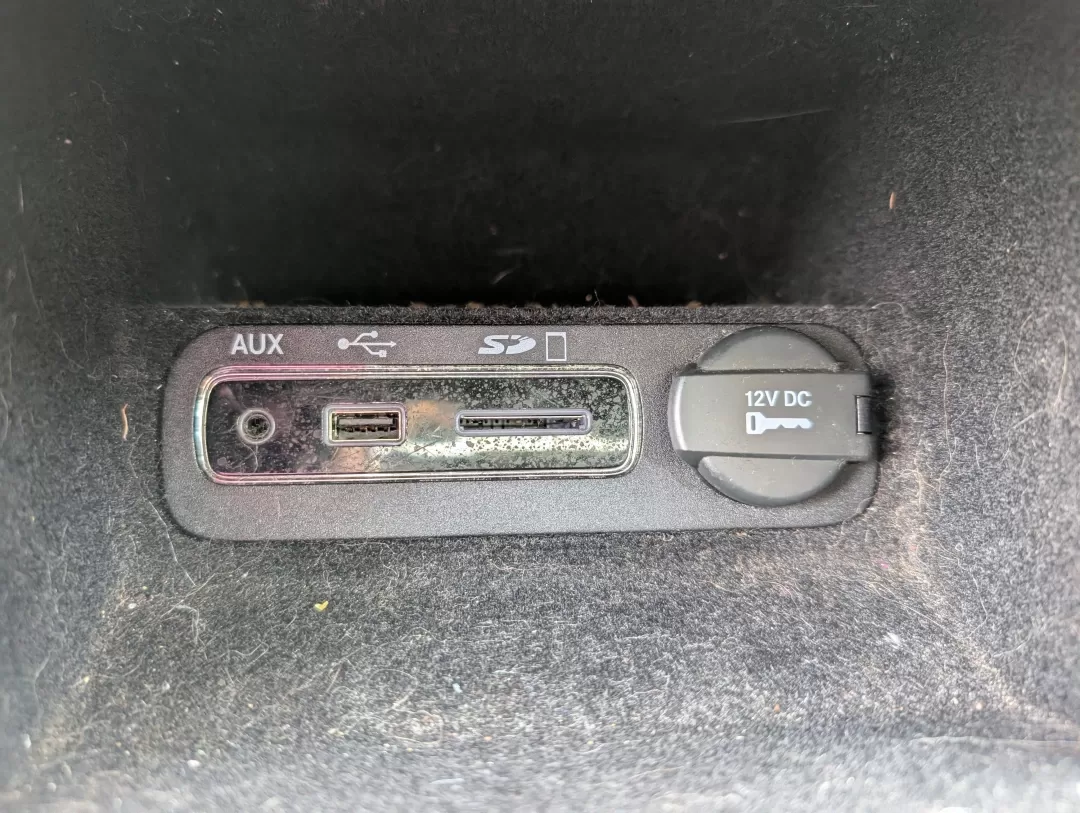 2015 /Black Jeep Grand Cherokee Laredo (1C4RJEAG9FC) with an Other engine, located at 3959 U.S. 80 W, Phenix City, AL, 36870, (334) 297-4885, 32.469296, -85.135185 - **Unleash Your Adventurous Spirit with This 2015 Jeep Grand Cherokee Laredo!**<br /> <br /> Are you ready to elevate your lifestyle and embark on unforgettable journeys? The 2015 Jeep Grand Cherokee Laredo is not just a vehicle; it's an experience waiting to happen. Designed for those who crave adve - Photo#12