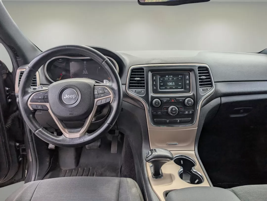 2015 /Black Jeep Grand Cherokee Laredo (1C4RJEAG9FC) with an Other engine, located at 3959 U.S. 80 W, Phenix City, AL, 36870, (334) 297-4885, 32.469296, -85.135185 - **Unleash Your Adventurous Spirit with This 2015 Jeep Grand Cherokee Laredo!**<br /> <br /> Are you ready to elevate your lifestyle and embark on unforgettable journeys? The 2015 Jeep Grand Cherokee Laredo is not just a vehicle; it's an experience waiting to happen. Designed for those who crave adve - Photo#12