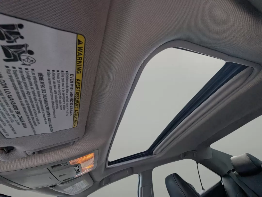 2013 Toyota Camry SE (4T1BF1FK5DU) with an Other engine, located at 1430 Gateway Drive, Opelika, AL, 36801, (334) 239-0944, 32.637871, -85.409790 - Are you ready to upgrade your daily drive with a reliable sedan that combines style and efficiency? Look no further than this stunning 2013 Toyota Camry SE, available now at Gils Auto in Phenix City, AL! Whether you're commuting through the bustling streets of downtown or running errands around the - Photo#31