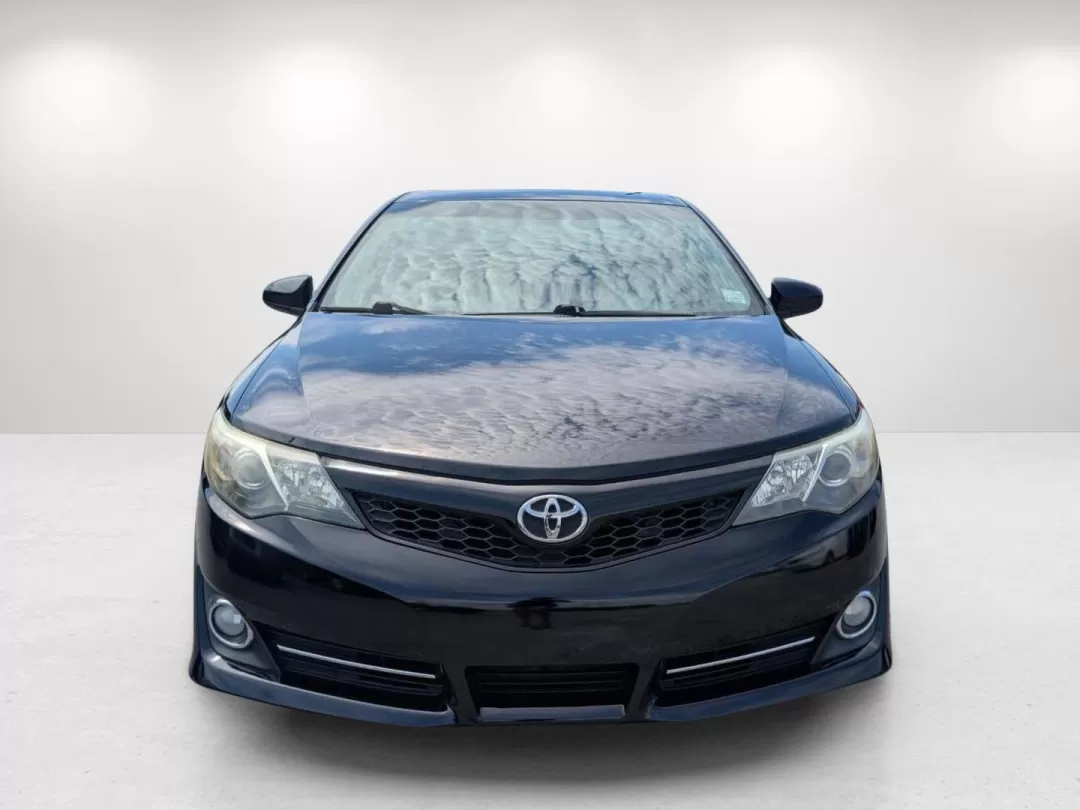 2013 Toyota Camry SE (4T1BF1FK5DU) with an Other engine, located at 7000 Northlake Connector, Columbus, GA, 31904, (706) 987-8085, 32.524975, -84.978134 - Are you ready to upgrade your daily drive with a reliable sedan that combines style and efficiency? Look no further than this stunning 2013 Toyota Camry SE, available now at Gils Auto in Phenix City, AL! Whether you're commuting through the bustling streets of downtown or running errands around the - Photo#1