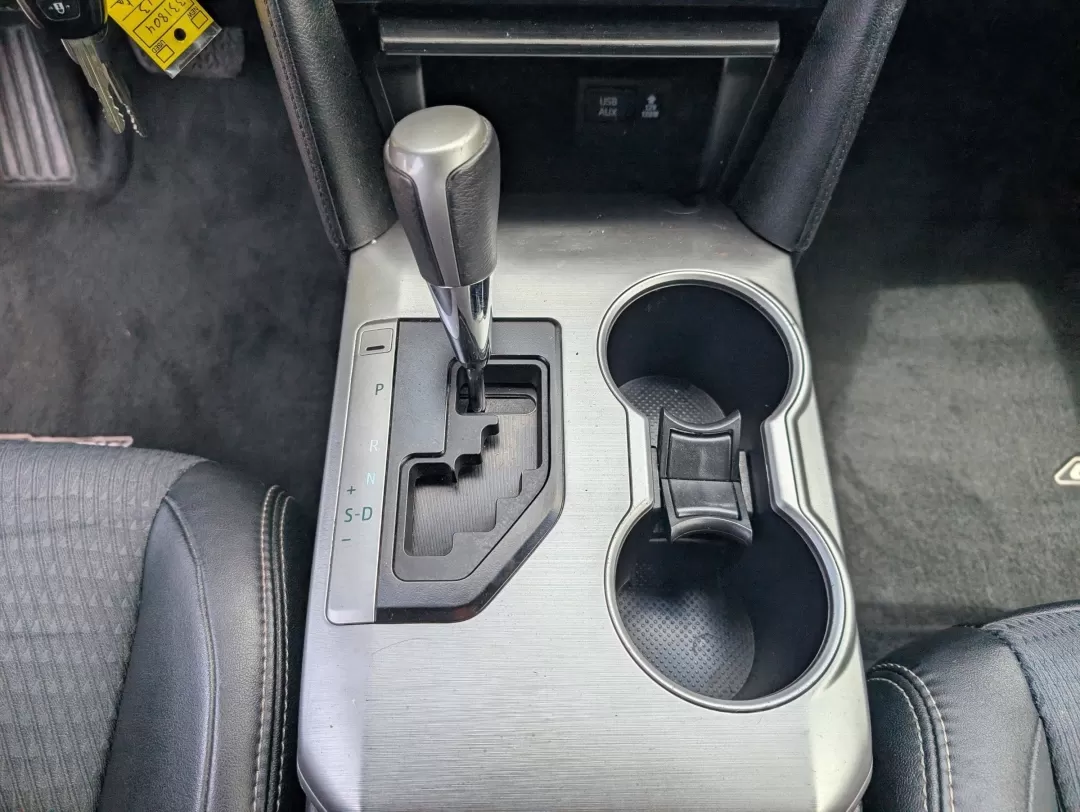 2013 Toyota Camry SE (4T1BF1FK5DU) with an Other engine, located at 3959 U.S. 80 W, Phenix City, AL, 36870, (334) 297-4885, 32.469296, -85.135185 - 2013 Toyota Camry SE - Photo#12