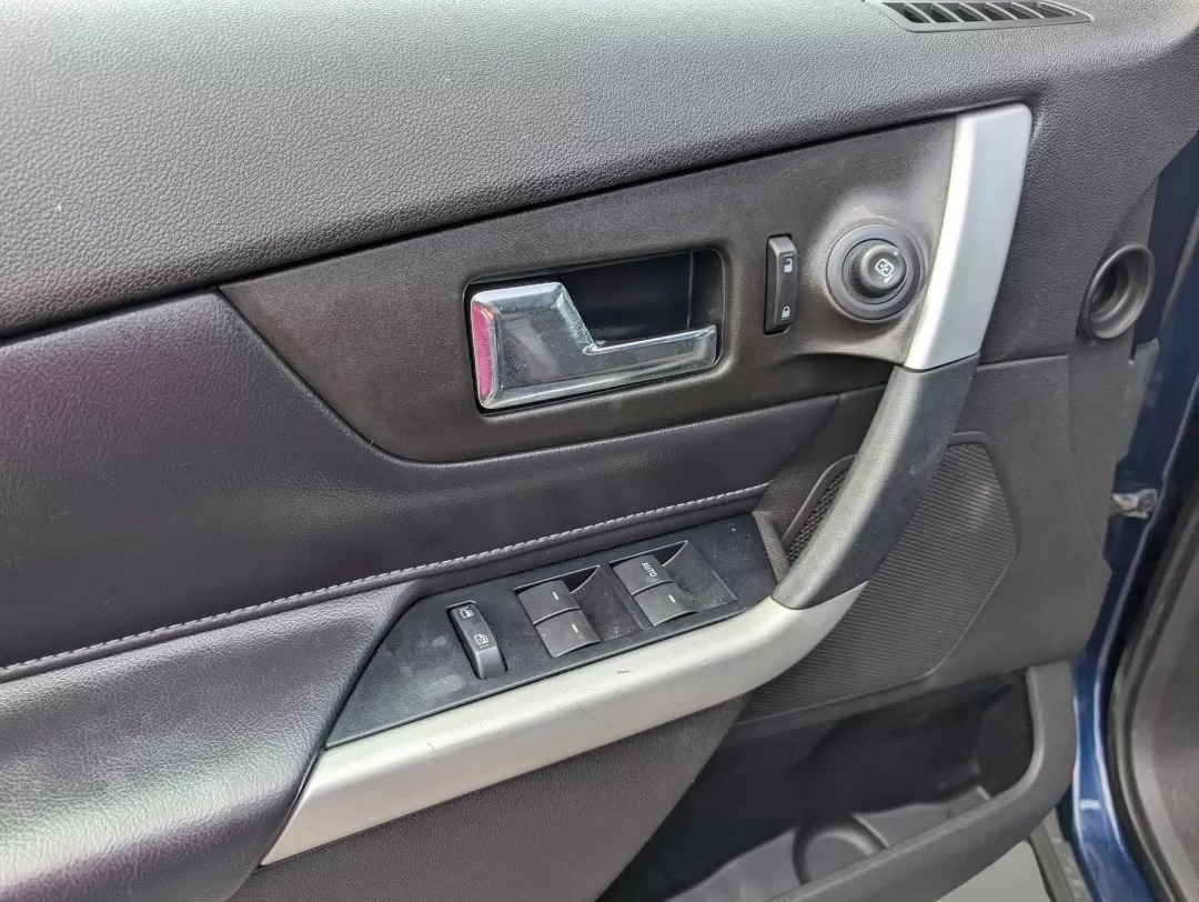 2012 Ford Edge SE (2FMDK3GC3CB) with an Other engine, located at 3959 U.S. 80 W, Phenix City, AL, 36870, (334) 297-4885, 32.469296, -85.135185 - 2012 Ford Edge SE - Photo#8