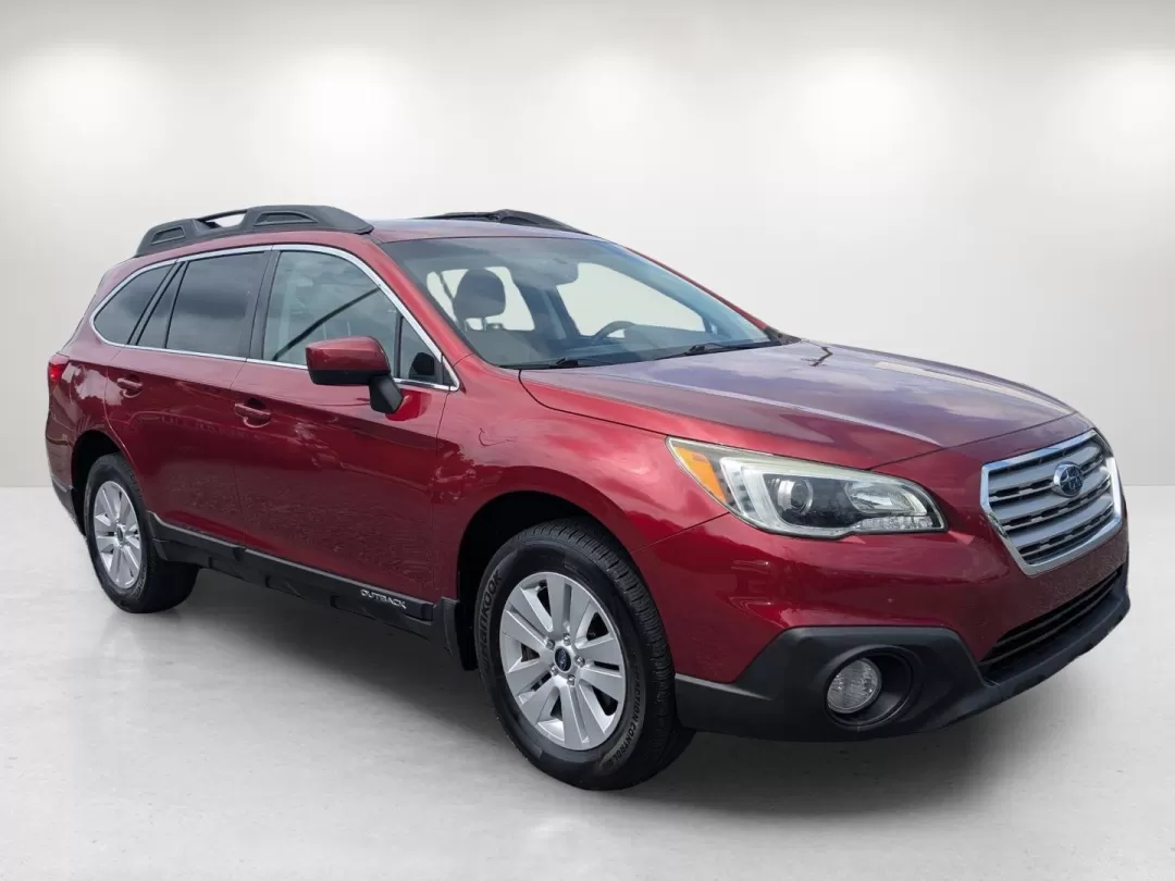 2015 /Warm Ivory Subaru Outback 2.5i Premium (4S4BSADC2F3) with an Other engine, located at 3959 U.S. 80 W, Phenix City, AL, 36870, (334) 297-4885, 32.469296, -85.135185 - 2015 Subaru Outback 2.5i Premium - Photo#2