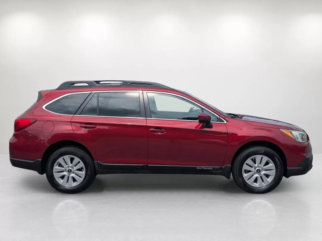 2015 /Warm Ivory Subaru Outback 2.5i Premium (4S4BSADC2F3) with an Other engine, located at 3959 U.S. 80 W, Phenix City, AL, 36870, (334) 297-4885, 32.469296, -85.135185 - 2015 Subaru Outback 2.5i Premium - Photo#3