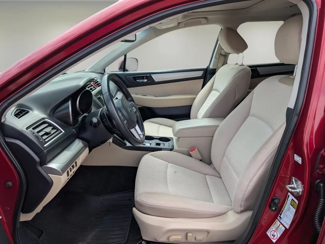 2015 /Warm Ivory Subaru Outback 2.5i Premium (4S4BSADC2F3) with an Other engine, located at 3959 U.S. 80 W, Phenix City, AL, 36870, (334) 297-4885, 32.469296, -85.135185 - 2015 Subaru Outback 2.5i Premium - Photo#9