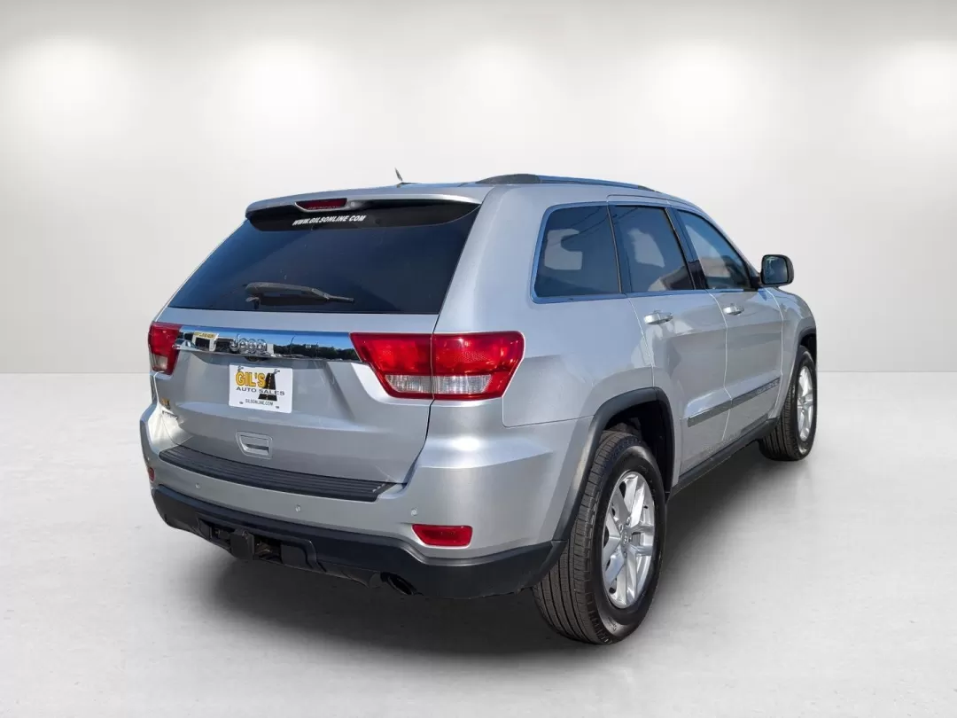 2011 /Dark Graystone/Medium Graystone Interior Jeep Grand Cherokee Laredo (1J4RS4GG3BC) with an Other engine, located at 3959 U.S. 80 W, Phenix City, AL, 36870, (334) 297-4885, 32.469296, -85.135185 - ### Explore the Open Road with the 2011 Jeep Grand Cherokee Laredo at Gils Auto!<br /> <br /> Are you ready for weekend adventures, family road trips, or simply an everyday reliable ride? Look no further! The **2011 Jeep Grand Cherokee Laredo** is the ultimate SUV that blends luxury, performance, an - Photo#4