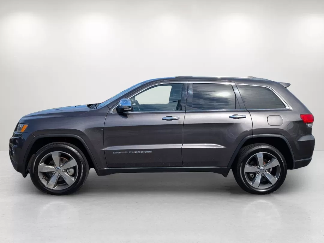 2015 /Black Jeep Grand Cherokee Limited (1C4RJEBG1FC) with an Other engine, located at 5115 14th Ave., Columbus, GA, 31904, (706) 323-0345, 32.511494, -84.971046 - **Elevate Your Everyday Adventures in This 2015 Jeep Grand Cherokee Limited!**<br /> <br /> Are you searching for the ultimate SUV that can keep up with your bustling lifestyle? Look no further! This 2015 Jeep Grand Cherokee Limited is perfect for those who crave both adventure and everyday utility. - Photo#7