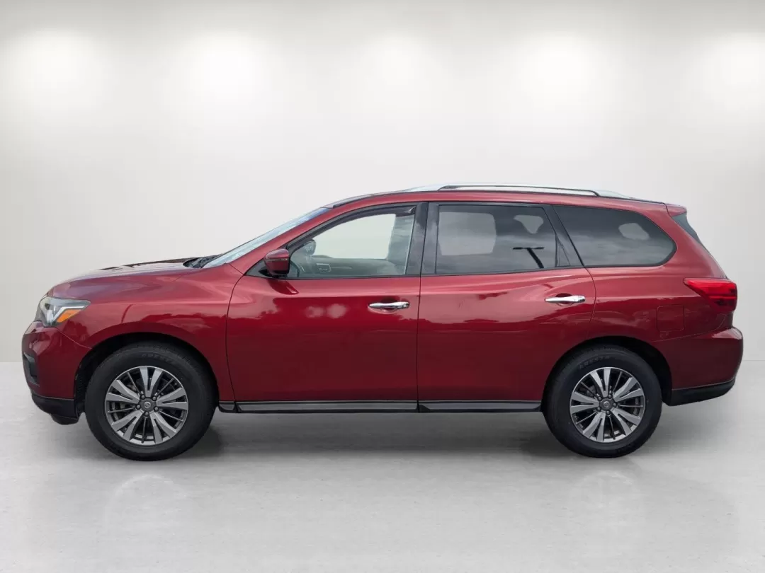 2017 Nissan Pathfinder SV (5N1DR2MM9HC) with an Other engine, located at 5115 14th Ave., Columbus, GA, 31904, (706) 323-0345, 32.511494, -84.971046 - **Adventure Awaits with This 2017 Nissan Pathfinder SV 4WD SUV! Perfect for Families and Weekend Getaways!**<br /> <br /> Are you ready to take your family adventures to the next level? The 2017 Nissan Pathfinder SV 4WD is the perfect vehicle for those who love road trips, outdoor escapades, and eve - Photo#7