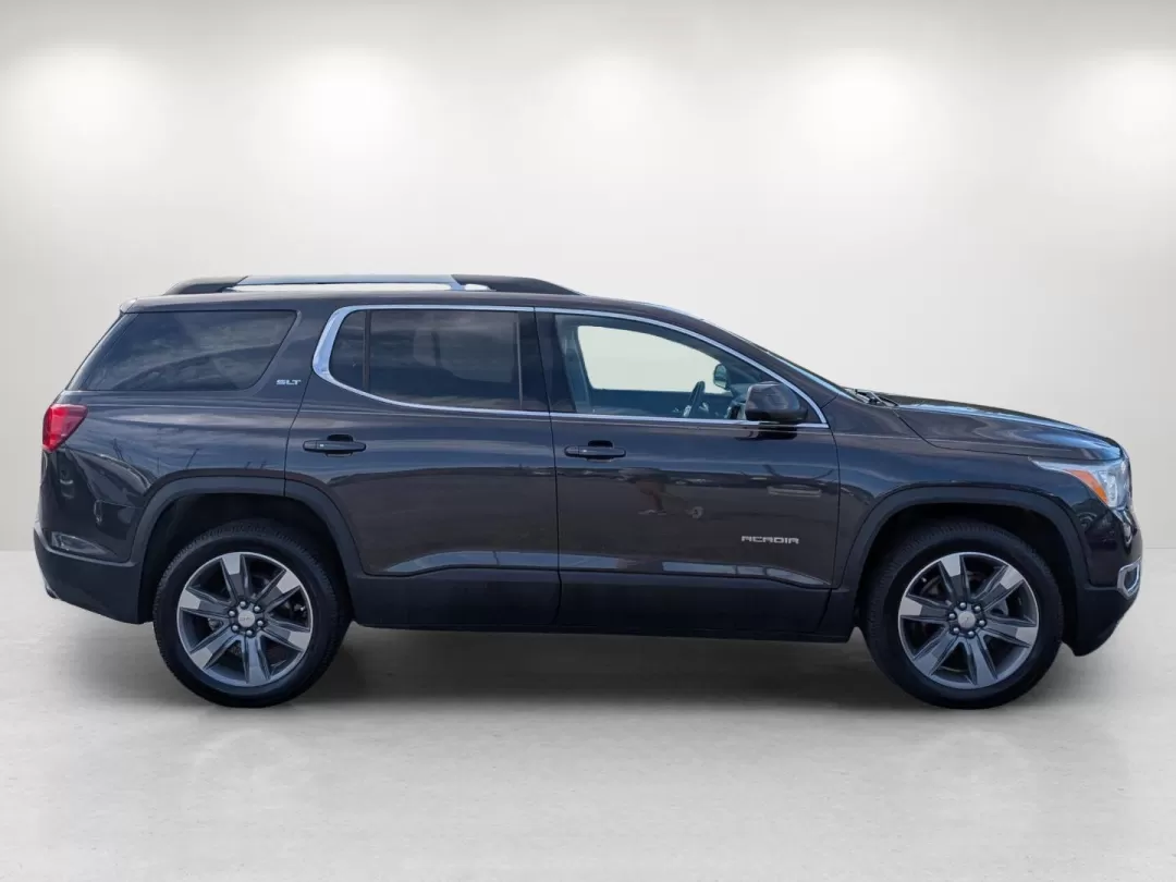 2018 /Cocoa/ Light Ash Gray GMC Acadia SLT (1GKKNWLS1JZ) with an Other engine, located at 3959 U.S. 80 W, Phenix City, AL, 36870, (334) 297-4885, 32.469296, -85.135185 - Experience the perfect blend of style, comfort, and functionality with this stunning 2018 GMC Acadia SLT, available now at Gils Auto in Phenix City, AL. Ideal for growing families or adventurous weekend warriors, this spacious SUV is designed to accommodate your unique lifestyle. Whether you're navi - Photo#4