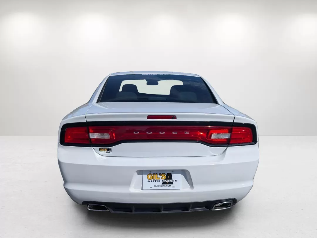 2014 /Black/Lt Frost Beige Dodge Charger SE (2C3CDXBG4EH) with an Other engine, located at 804 22nd Ave, Phenix City, AL, 36870, (334) 297-1860, 32.484749, -85.024475 - **Unleash Your Inner Adventurer with the 2014 Dodge Charger SE Perfect for Budget-Conscious Buyers!**<br /> <br /> Are you searching for a reliable, stylish car that won't break the bank? The 2014 Dodge Charger SE brings power, performance, and comfort together, making it the ideal choice for anyon - Photo#5
