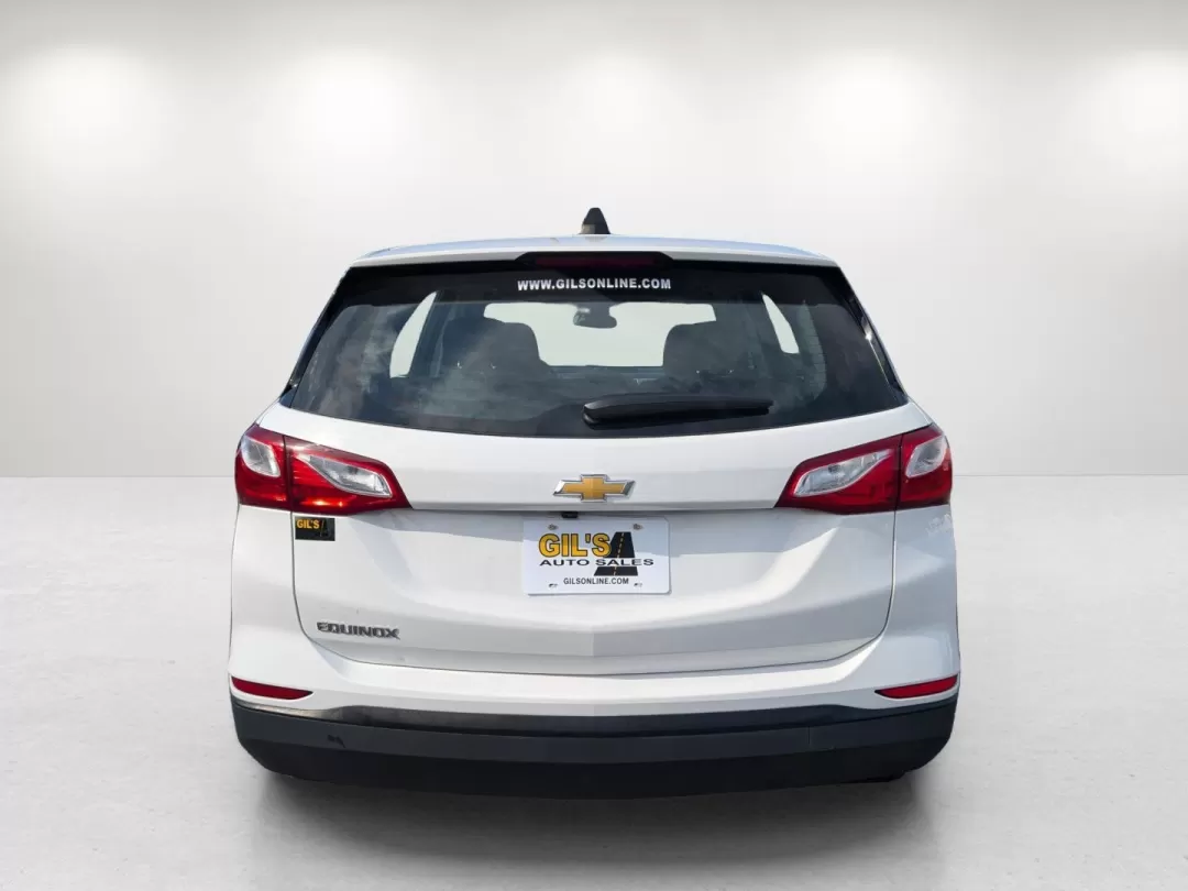 2020 /Medium Ash Gray Chevrolet Equinox LS (3GNAXHEV9LS) with an Other engine, located at 804 22nd Ave, Phenix City, AL, 36870, (334) 297-1860, 32.484749, -85.024475 - **Explore the Open Road with the 2020 Chevrolet Equinox at Gils Auto - Your Trusted Buy Here Pay Here Dealership in Phenix City**<br /> <br /> Are you in search of a versatile SUV that can effortlessly cater to your family's daily needs and weekend adventures? Look no further than this 2020 Chevrole - Photo#5