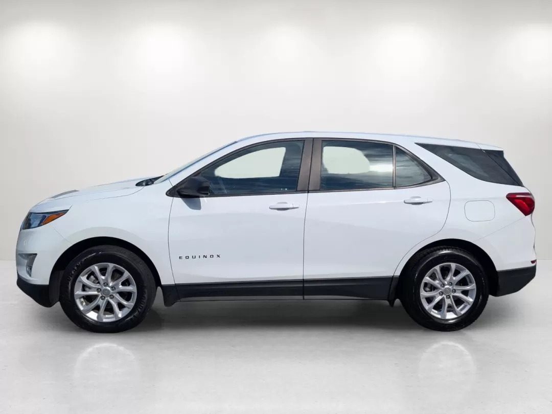 2020 /Medium Ash Gray Chevrolet Equinox LS (3GNAXHEV9LS) with an Other engine, located at 804 22nd Ave, Phenix City, AL, 36870, (334) 297-1860, 32.484749, -85.024475 - **Explore the Open Road with the 2020 Chevrolet Equinox at Gils Auto - Your Trusted Buy Here Pay Here Dealership in Phenix City**<br /> <br /> Are you in search of a versatile SUV that can effortlessly cater to your family's daily needs and weekend adventures? Look no further than this 2020 Chevrole - Photo#7
