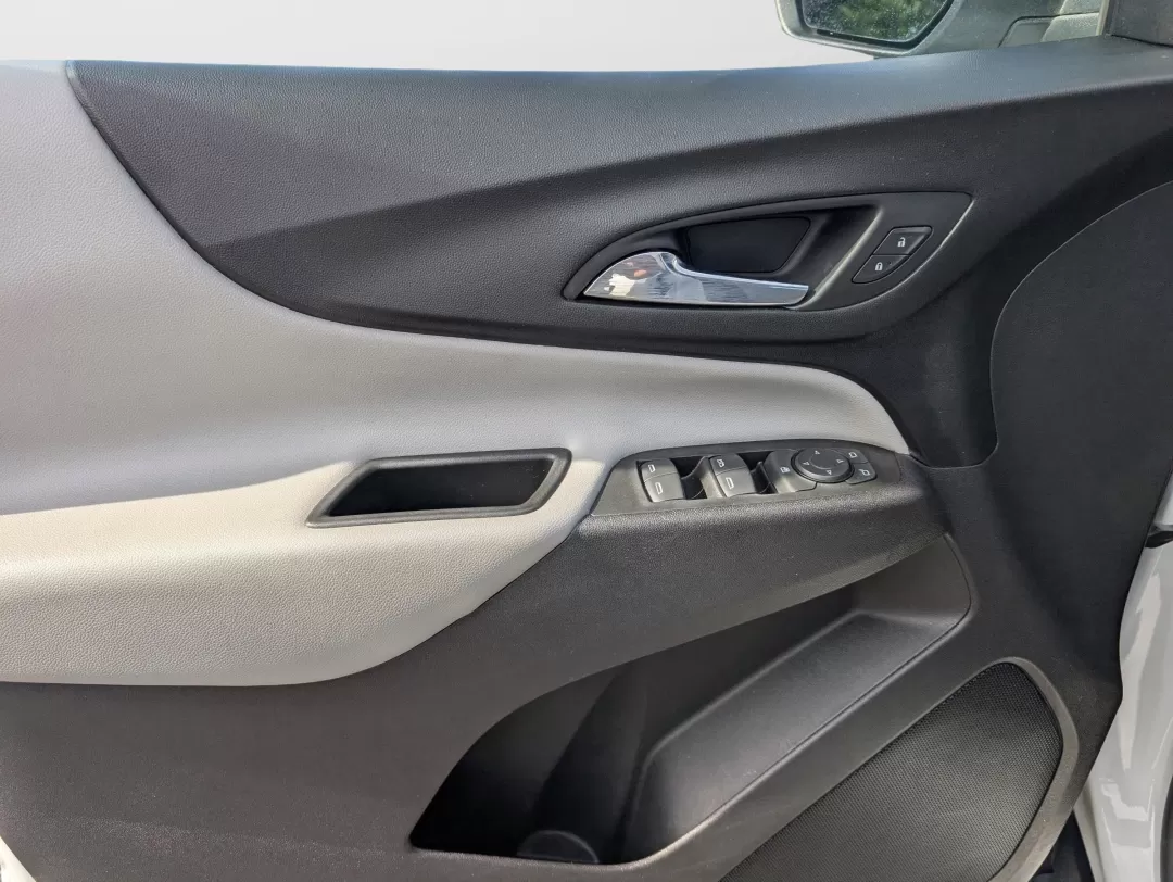 2020 /Medium Ash Gray Chevrolet Equinox LS (3GNAXHEV9LS) with an Other engine, located at 804 22nd Ave, Phenix City, AL, 36870, (334) 297-1860, 32.484749, -85.024475 - **Explore the Open Road with the 2020 Chevrolet Equinox at Gils Auto - Your Trusted Buy Here Pay Here Dealership in Phenix City**<br /> <br /> Are you in search of a versatile SUV that can effortlessly cater to your family's daily needs and weekend adventures? Look no further than this 2020 Chevrole - Photo#15
