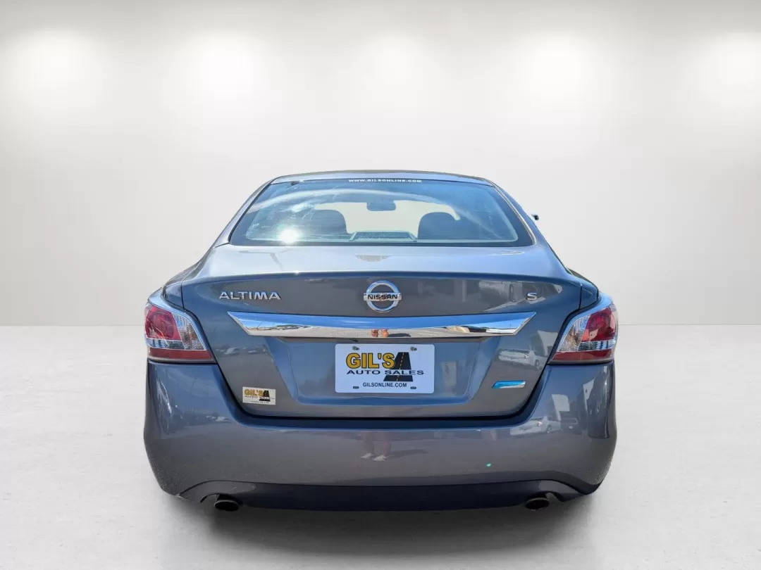 2014 /Charcoal Nissan Altima 2.5 S (1N4AL3AP3EN) with an Other engine, located at 7000 Northlake Connector, Columbus, GA, 31904, (706) 987-8085, 32.524975, -84.978134 - **Discover Your Next Adventure with the 2014 Nissan Altima at Gils Auto - Phenix City!**<br /> <br /> Are you in search of a reliable sedan that fits perfectly into your busy lifestyle? Look no further than this 2014 Nissan Altima 2.5 S, available now at Gils Auto, your trusted Buy Here Pay Here dea - Photo#5