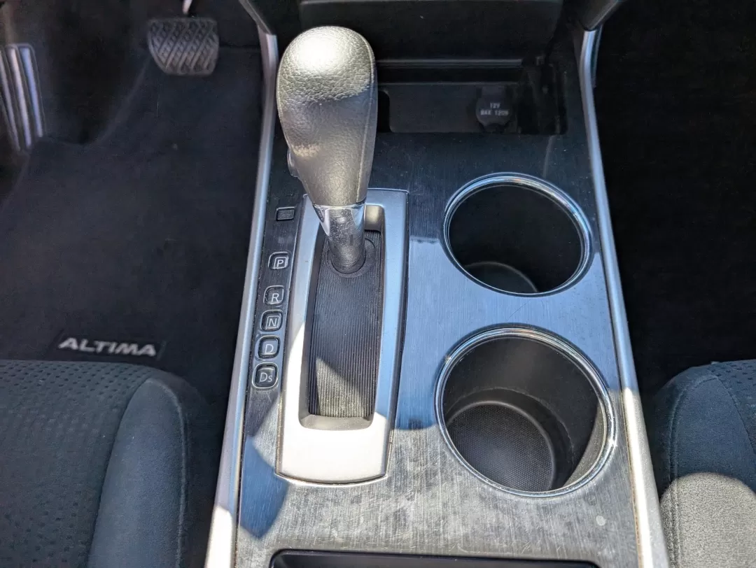 2014 /Charcoal Nissan Altima 2.5 S (1N4AL3AP3EN) with an Other engine, located at 7000 Northlake Connector, Columbus, GA, 31904, (706) 987-8085, 32.524975, -84.978134 - **Discover Your Next Adventure with the 2014 Nissan Altima at Gils Auto - Phenix City!**<br /> <br /> Are you in search of a reliable sedan that fits perfectly into your busy lifestyle? Look no further than this 2014 Nissan Altima 2.5 S, available now at Gils Auto, your trusted Buy Here Pay Here dea - Photo#12